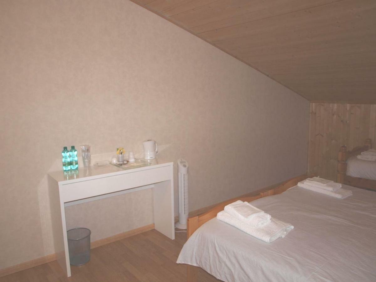Bed and Breakfast Le Cheminard Feugarolles Esterno foto