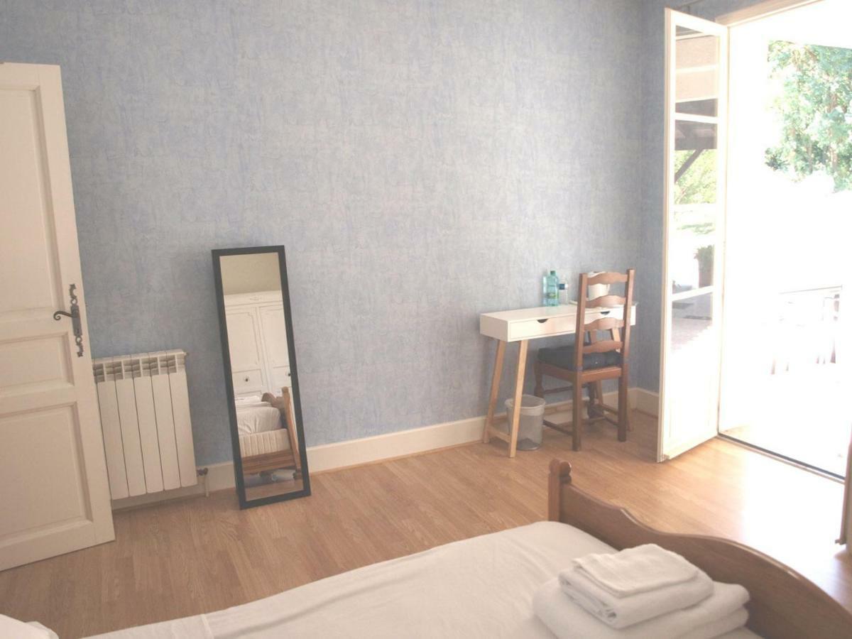 Bed and Breakfast Le Cheminard Feugarolles Esterno foto