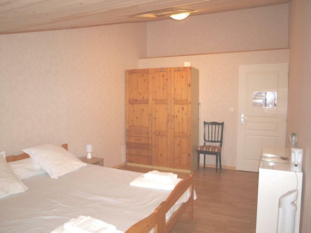 Bed and Breakfast Le Cheminard Feugarolles Esterno foto